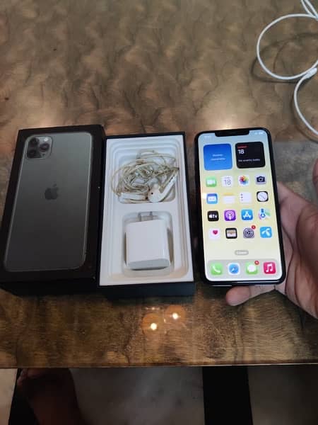 iphone 11 pro max PTA approved 4