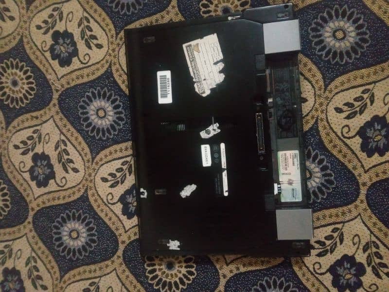 Dell Latitude E6400 3gb Ram 80gb HHD 2