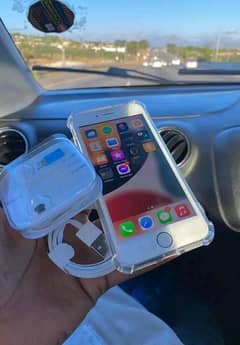 Apple I Phone 6s Plus 128 GB LLA model.