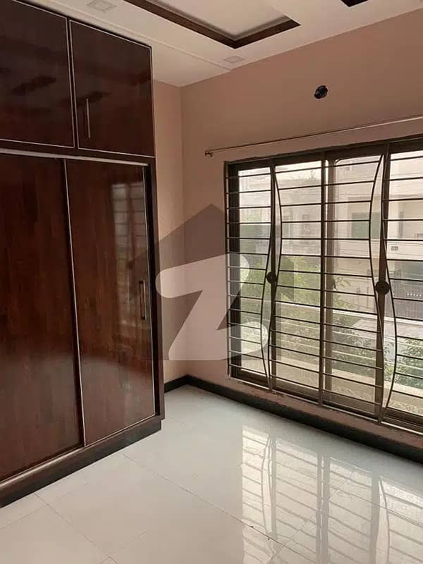 7 Marla House for rent in dream avenue Lahore 6