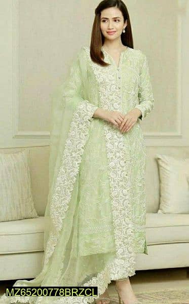 3 pec woman,s unstitched Embroidery Lawn suit 3