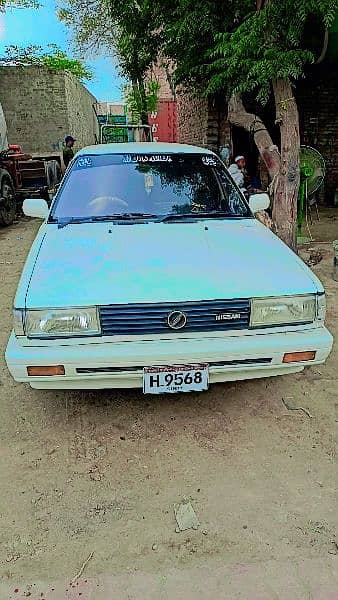 Nissan Sunny 1986 5