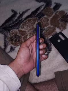 realme 5 pro ha one hand use excellent battery timming good condition