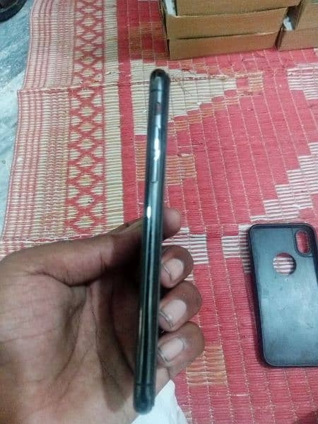 iphone x 4 64 new condition original pannel orignal condition just 3