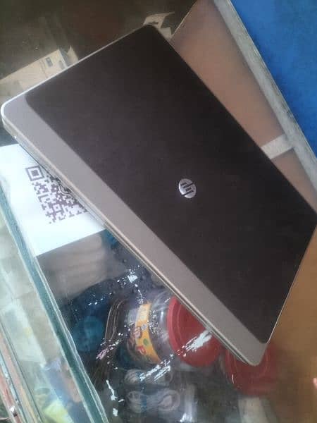 HP laptop fresh condition 4Gb Ram 300 Gb Hard 6