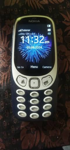 Nokia 3310. ek side wali sim kharab hai