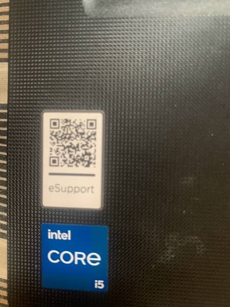 lenovo i5 12 gen 8/256gb ssd 1