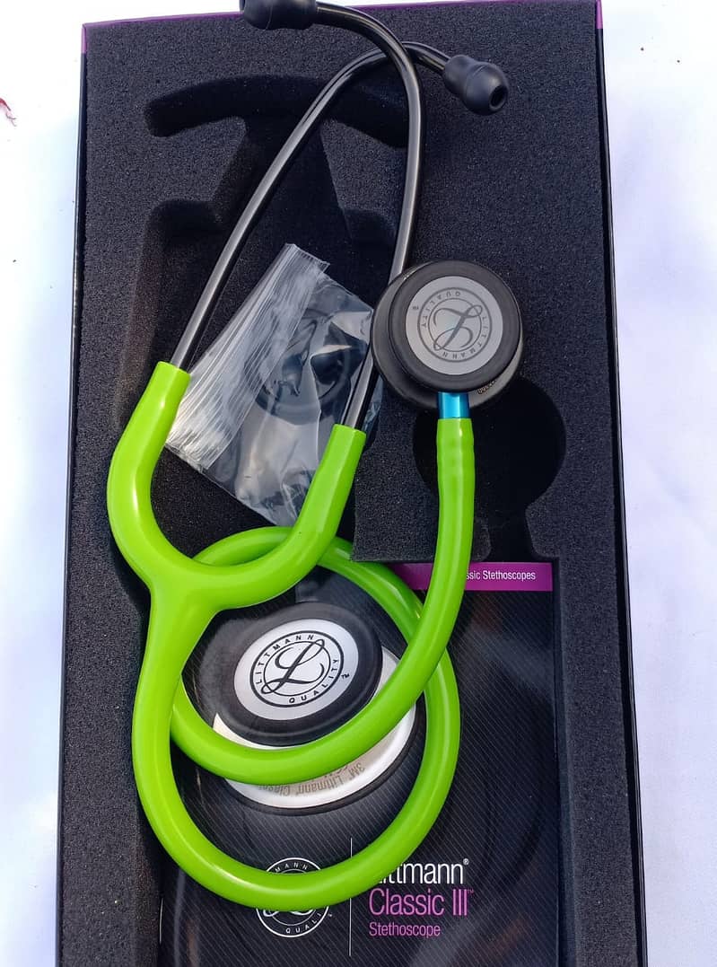 Littmann classic II, III and IV cardiology. 7