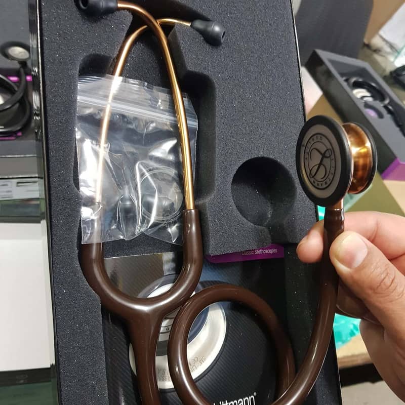 Littmann classic II, III and IV cardiology. 16