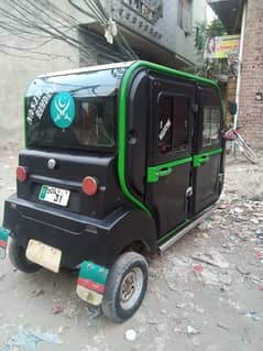 4 door beautiful riksha