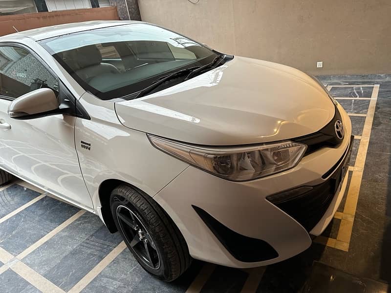 Toyota Yaris 2021 4