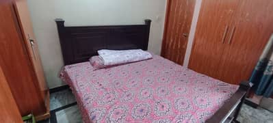 double bed with mattress/sofa set five seater