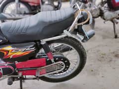 honda 125 model 2020 condition good enging packd hai