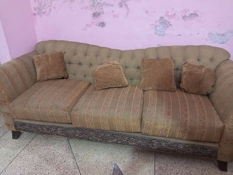 3+1 4 seater sofa set 0