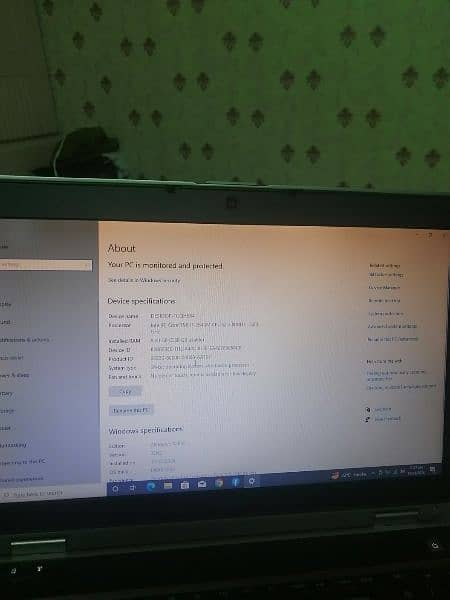 Laptop cor i7 2nd gen 4