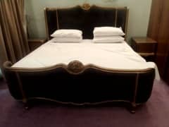 king bed with mattress, 2 side tables and dressing table