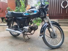 Unique 70cc 2017 in perfect condition karachi number