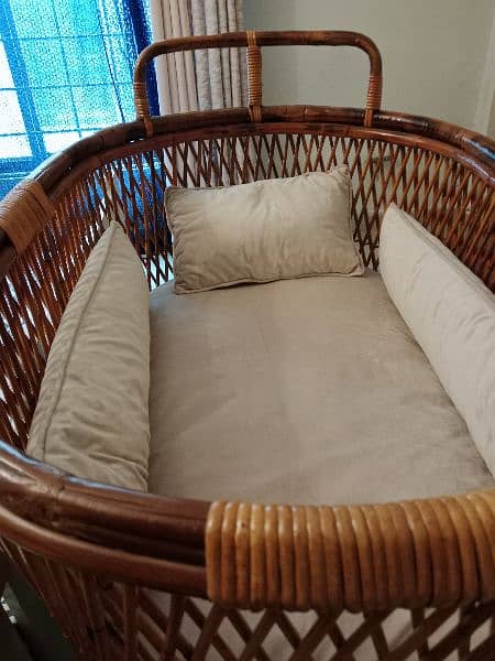 Handmade cane/rattan  baby cot include baby mattress and cushions 2