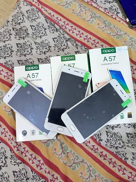 Oppo A57 With Box, 4GB/64GB, 10/10 Condition 3