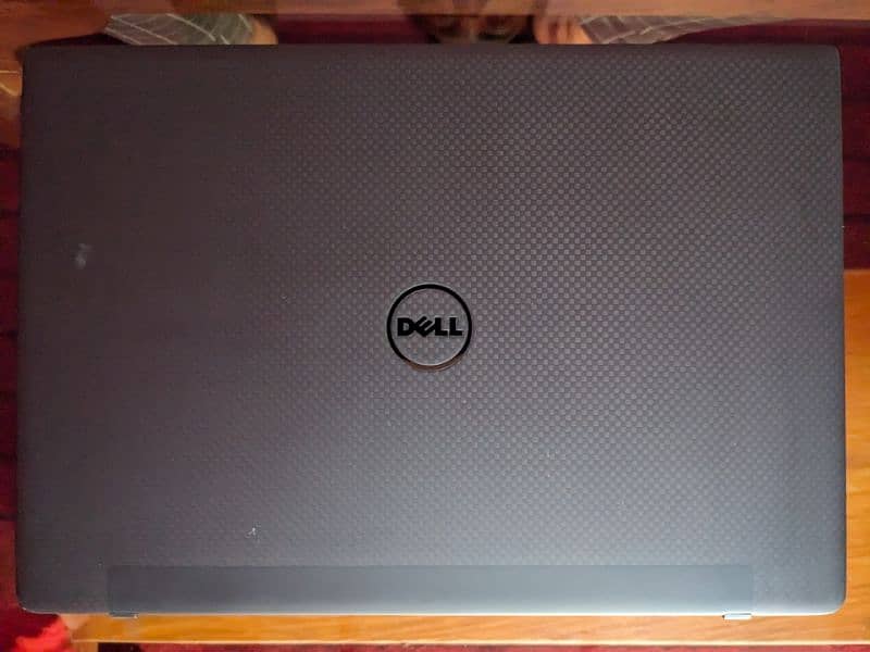 Dell Latitude 13 7370 4