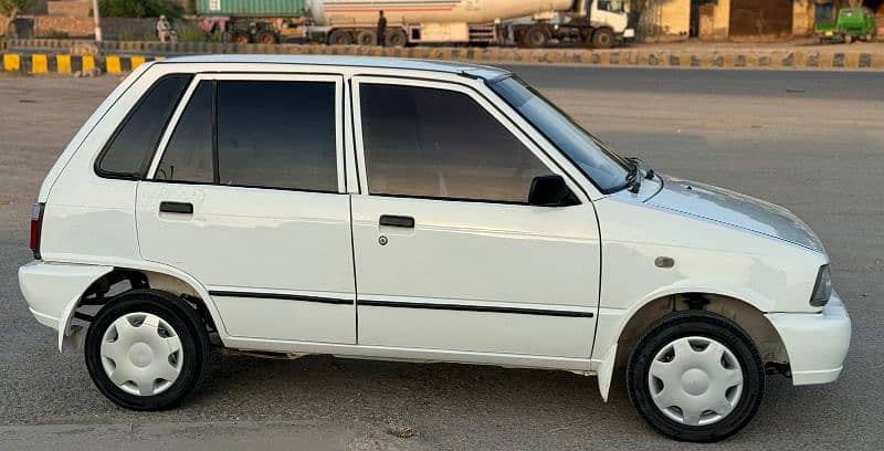 Suzuki Mehran VXR 2016 8