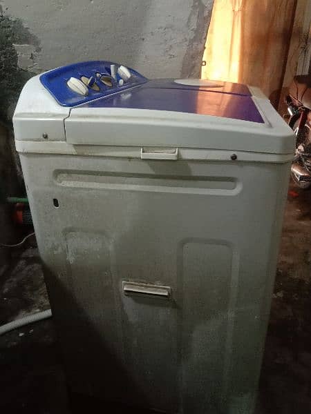 Washing machine and dryer 3