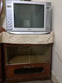 sony wega tv (24 inches) with wooden trolly 0