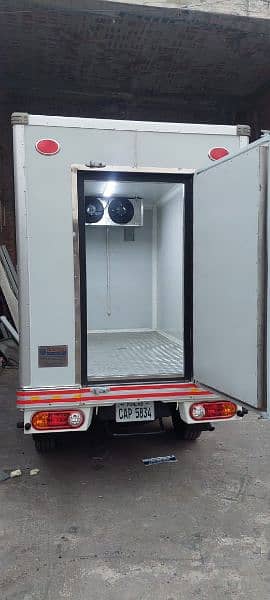 reefer container/chiller/cooling/Refrigeration van available all sizes 17