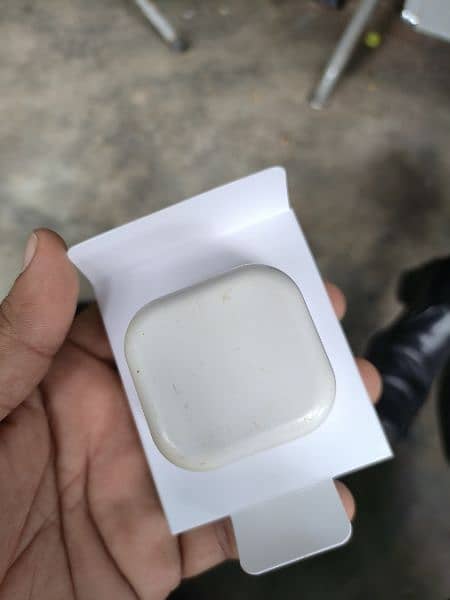 100 % original I phone charger 2 months use only 2