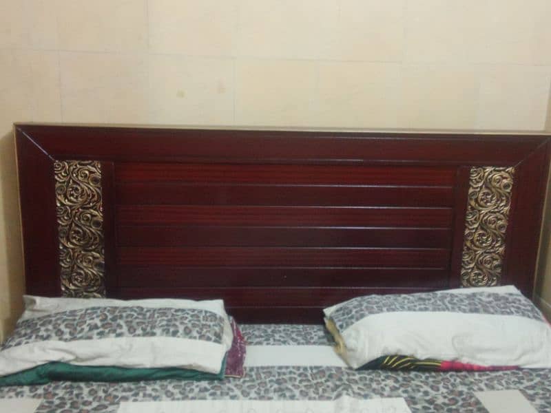 King size bed without mattress and dressing table 1