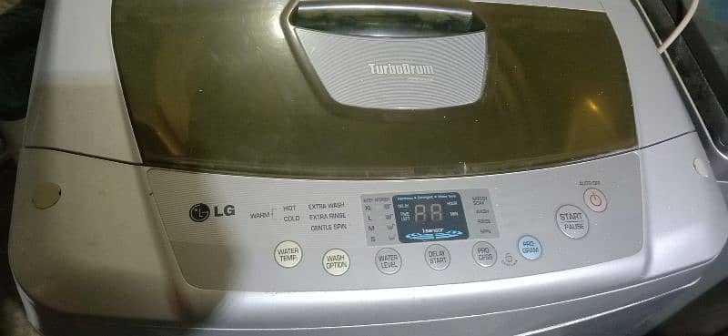 LG AUTOMATIC WASHING MACHINE NEAT CONDITION 1