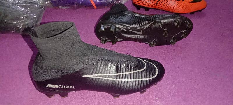 Original Football shoes for sale 11