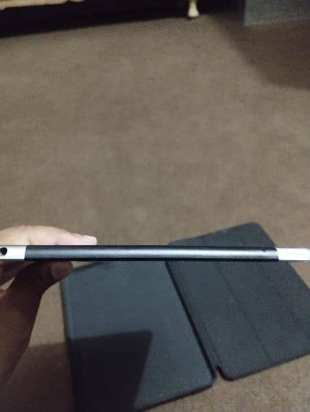 iPad 6th generation 2