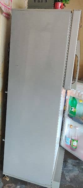 PEL FRIDGE ARCTIC MODEL 160 2