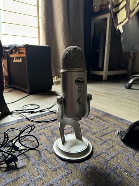 blue yeti usb condensor microphone 1