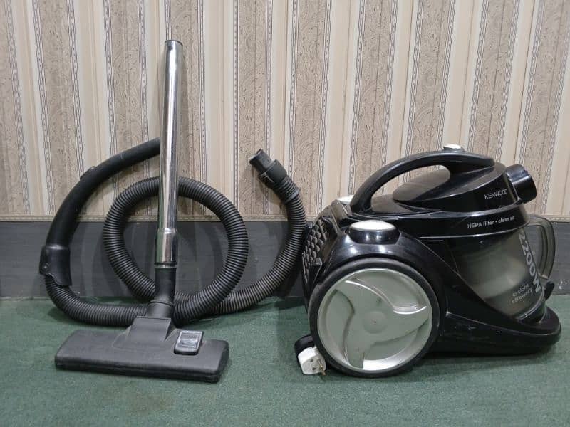 Vacuum Cleaner (Kenwood) 0