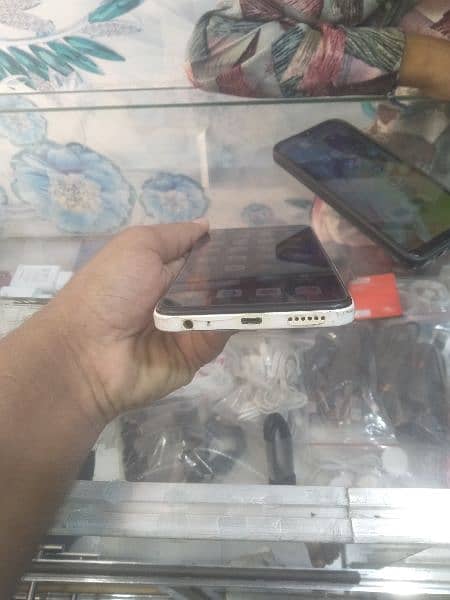 infinix smart 7 (4,64) 4