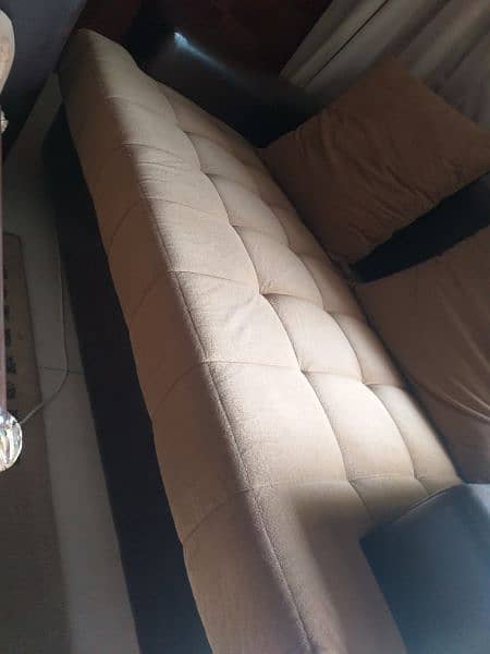 SEVEN SEATER SOFA SET FOR URGENT SALE 3