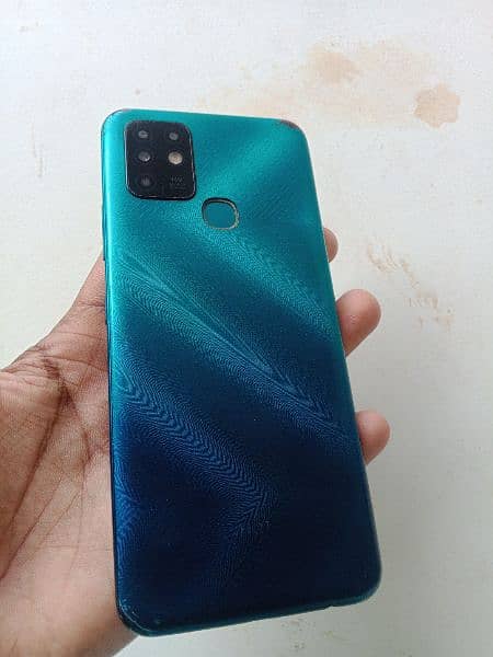 Infinix Hot 10 4/64 1