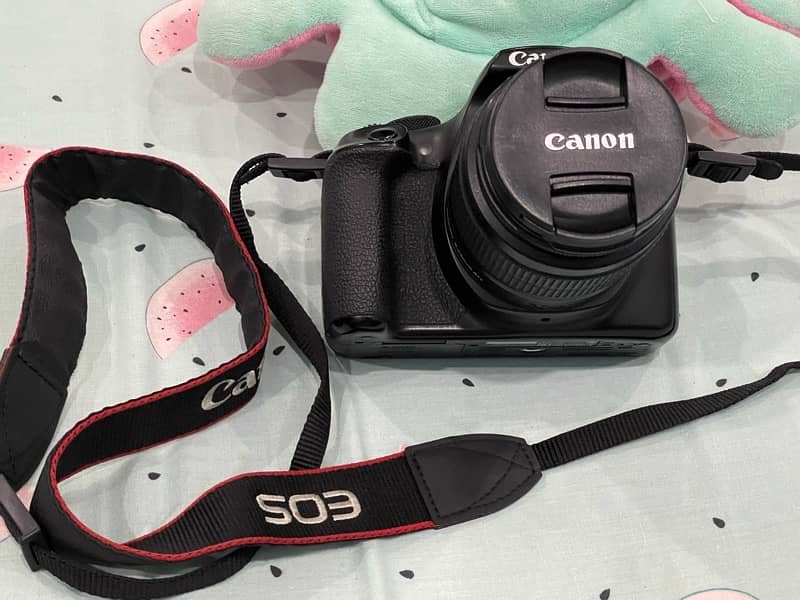 Canon DSLR EOS 1300D for urgent sale 1