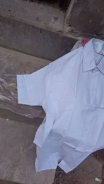 Mem Simple shirt avaliable ok pieces white colour 2