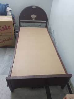 Single Bed Bilkul thek hay