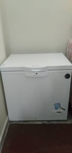 Dawlance Deep Freezer