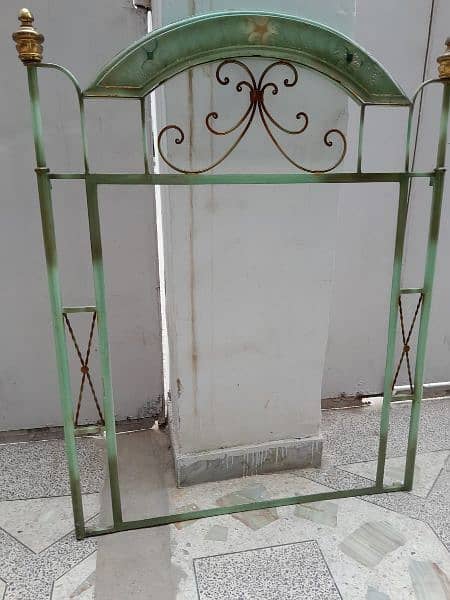 Iron rod Bed,side tables&dressing mirror frame (w/o mattress & mirror) 4