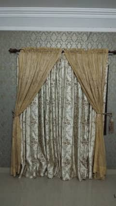 curtains 0