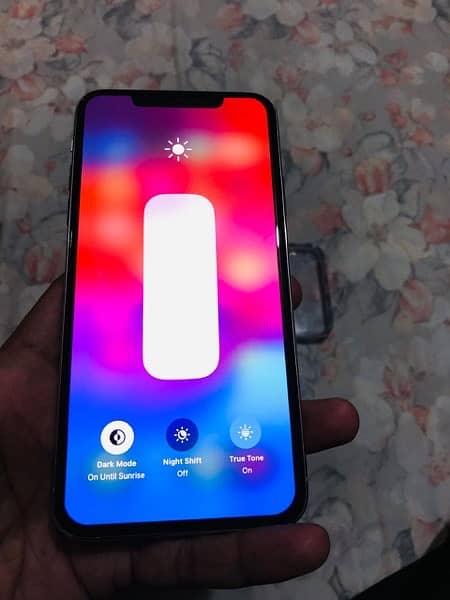 iphone 11 pro max PTA Approved officially 256 with box for sale 7