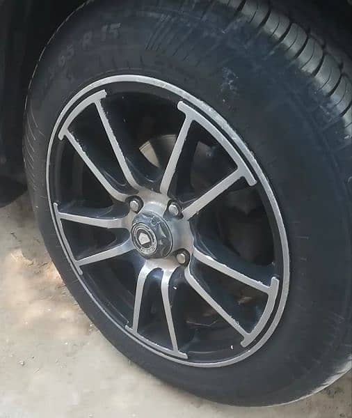 Rim With Tyre 175 65 15.0301 2711717 1