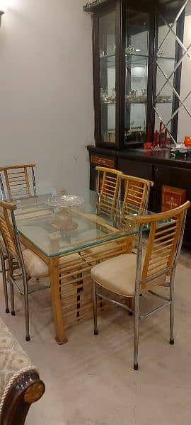 Dining table with 6 chairs 0