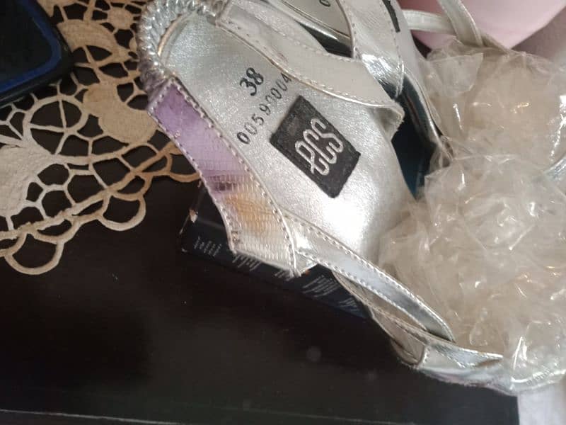 ECS beautiful silver heels size 38 excellent condition 4