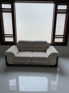 7 Seater Sofa set Good as New